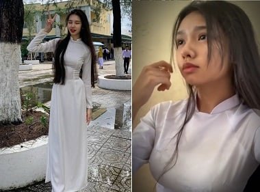 Nữ sinh Lâm Kim Thư show hàng